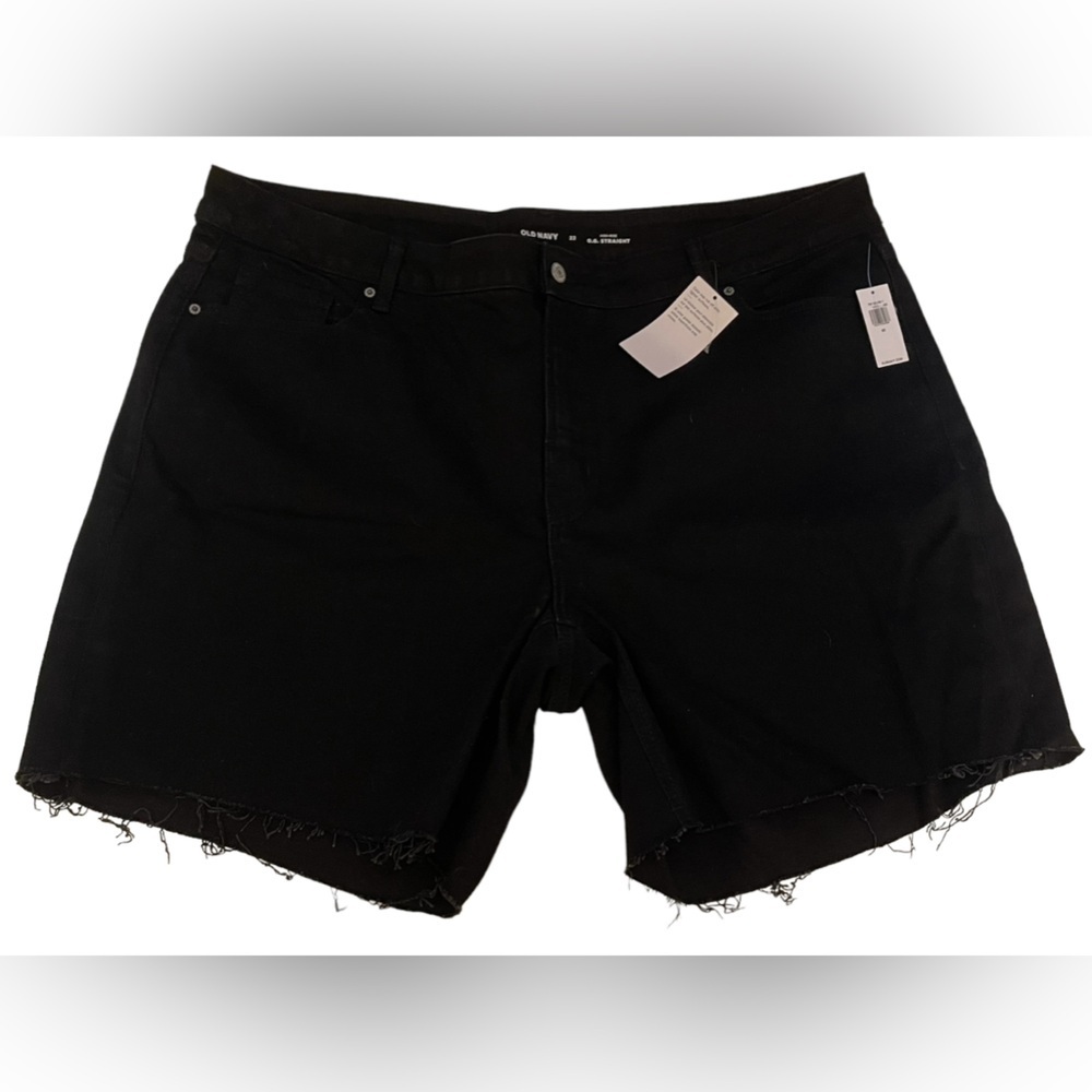 🔥⚫️NWT OLD NAVY size 22 frayed hem black denim shorts! Classic & stylish